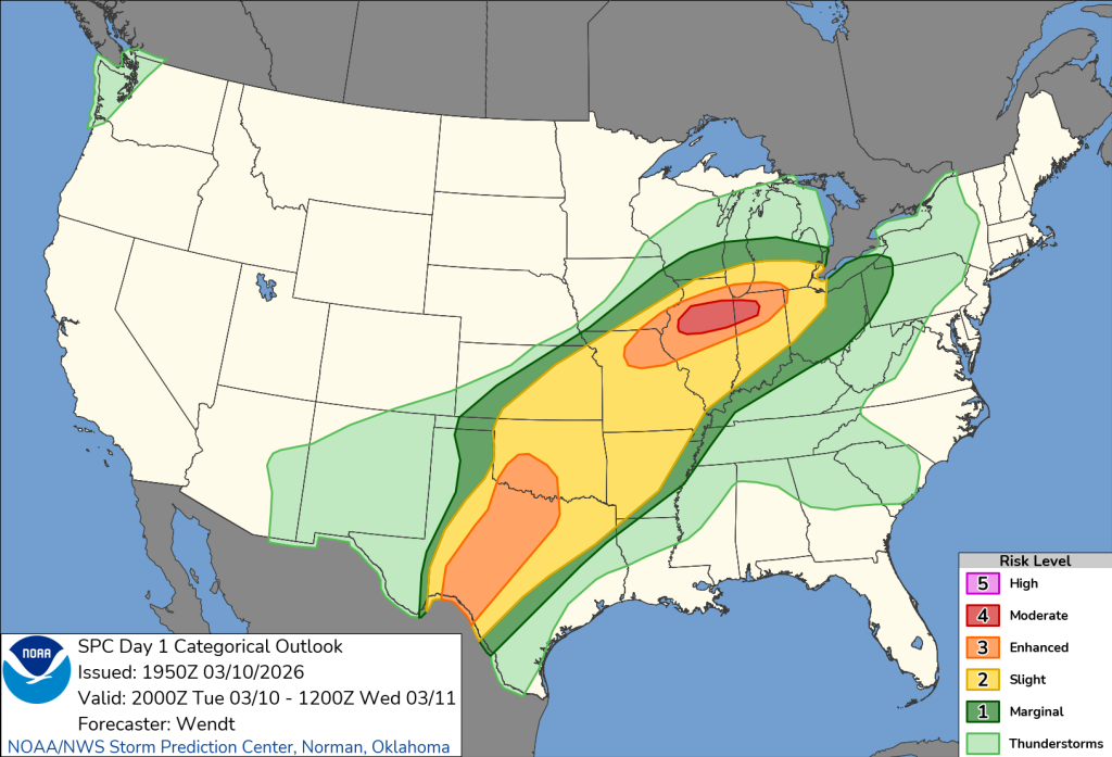 Tornado threat from SPC
